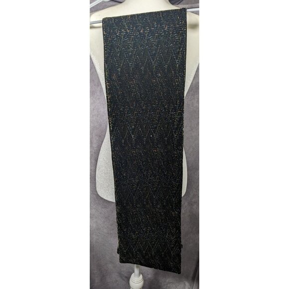 Black And Green Speckled Velvet-Like Scarf - Picture 14 of 15